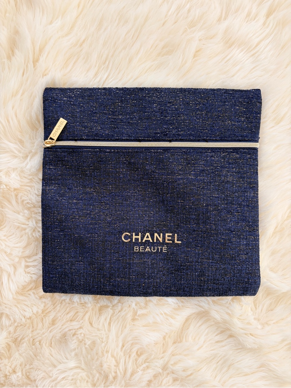 CHANEL Navy Blue & Gold Tweed Beautē Cosmetic Beauty Bag